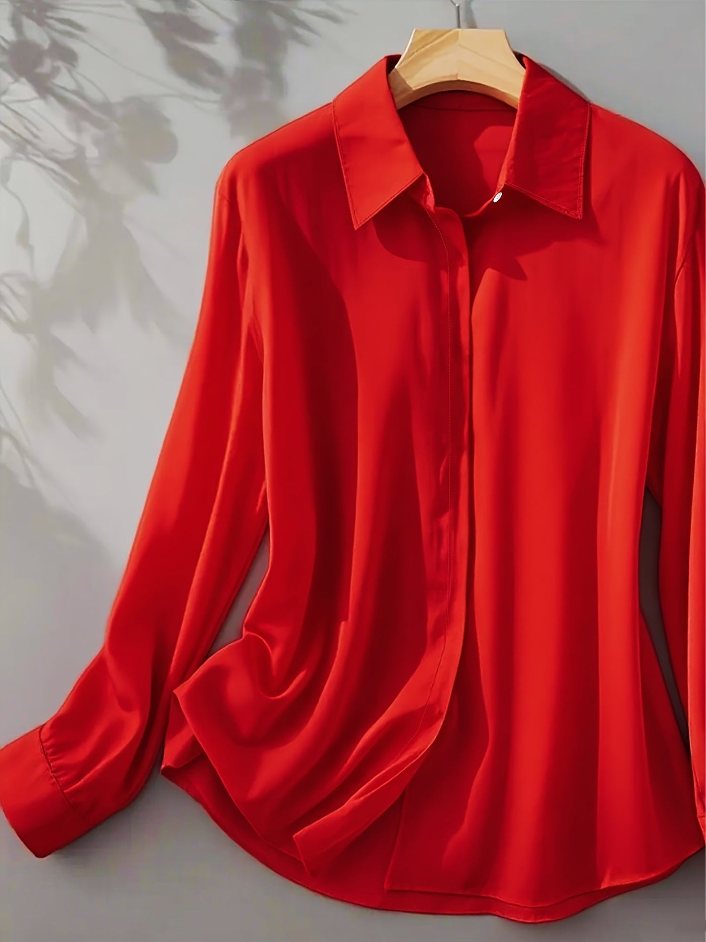 Annika™ | Stilvolles Langarmhemd Mit Knopfleiste