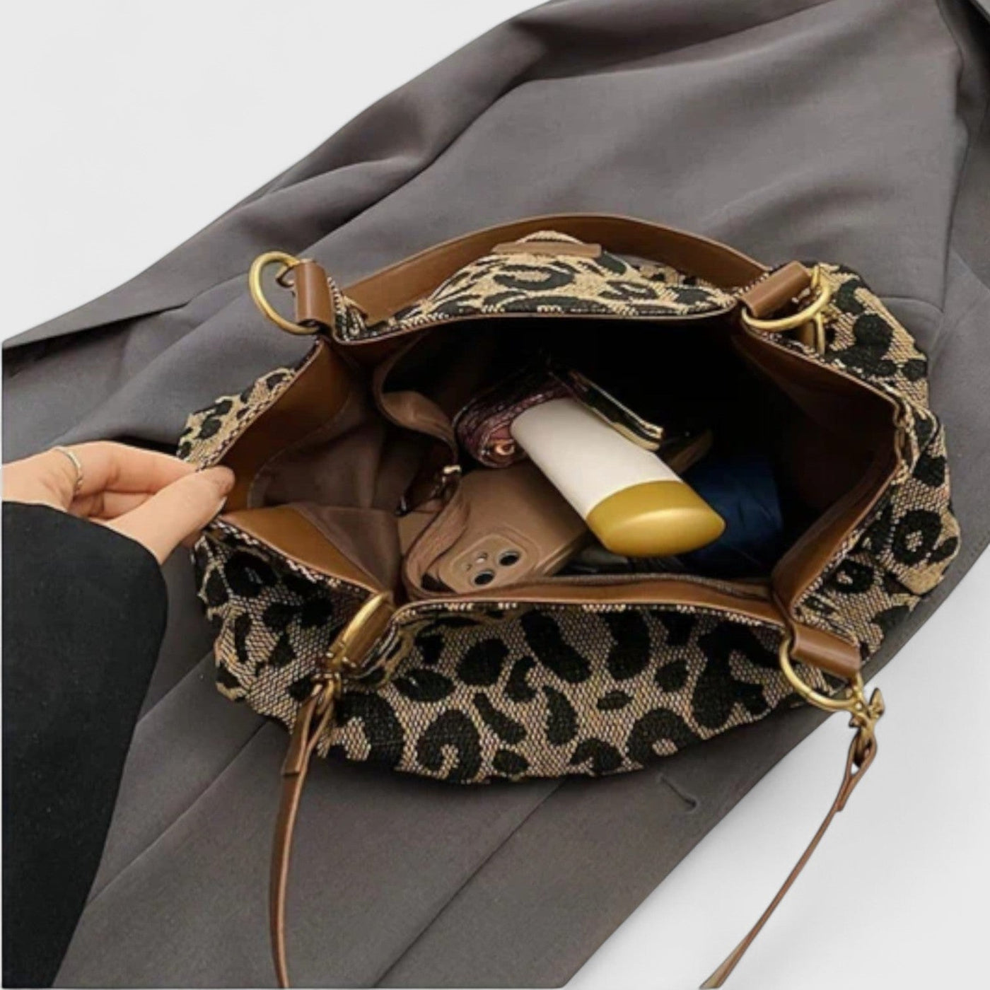 Valérie™  | Große Tasche mit elegantem Leopardenmuster
