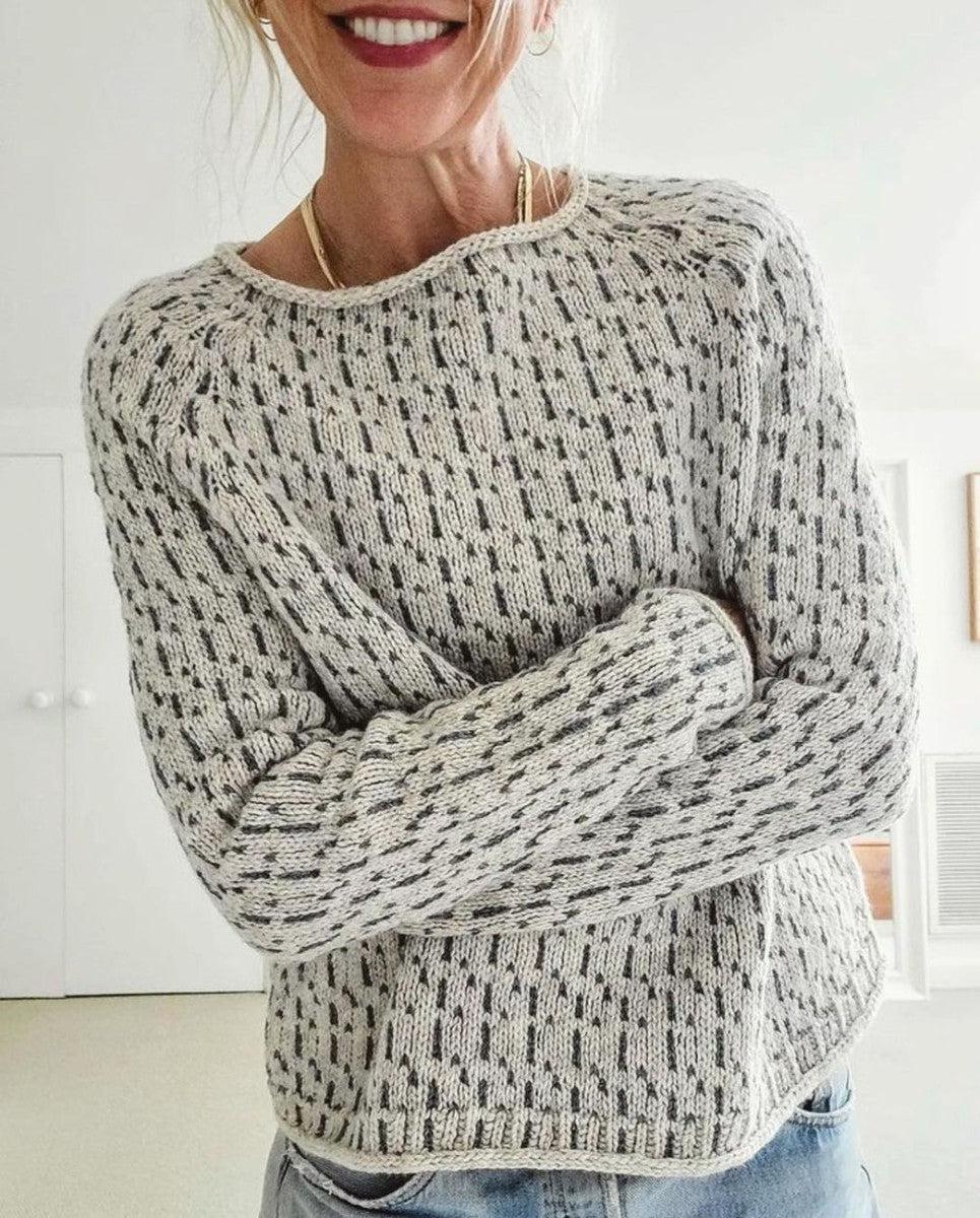 Hannelore™ | Grauer Pullover mit weitem Ausschnitt